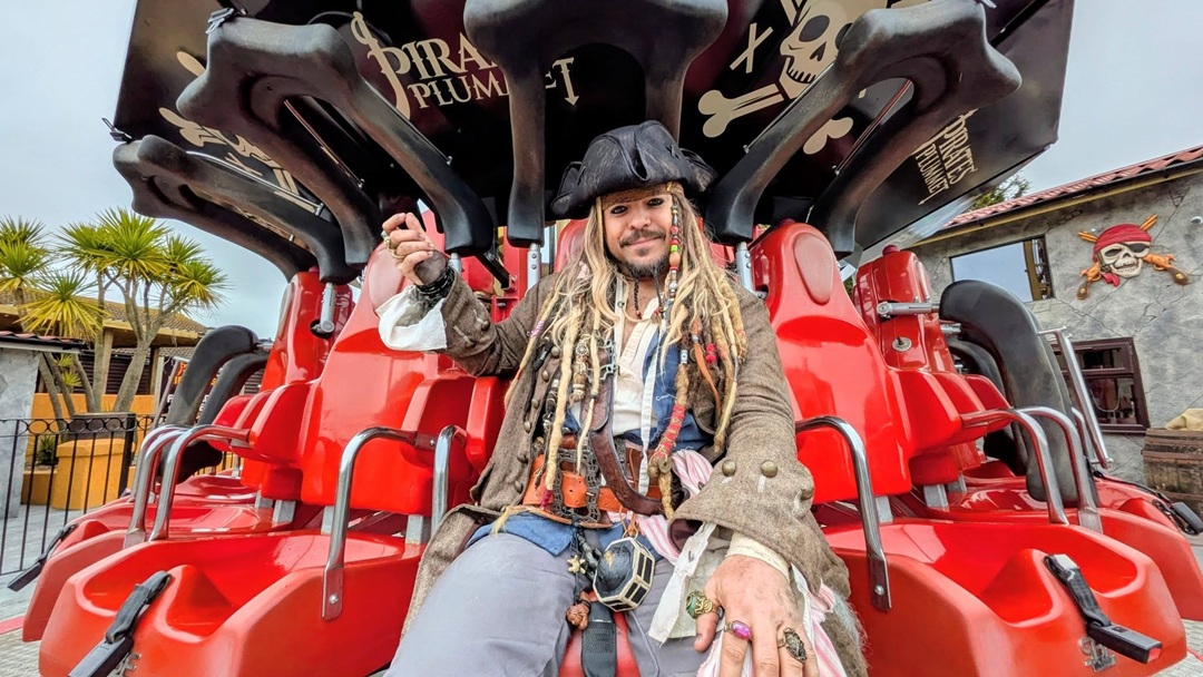 Pirates' Plummet Officially Opens at Crealy Theme Park & Resort